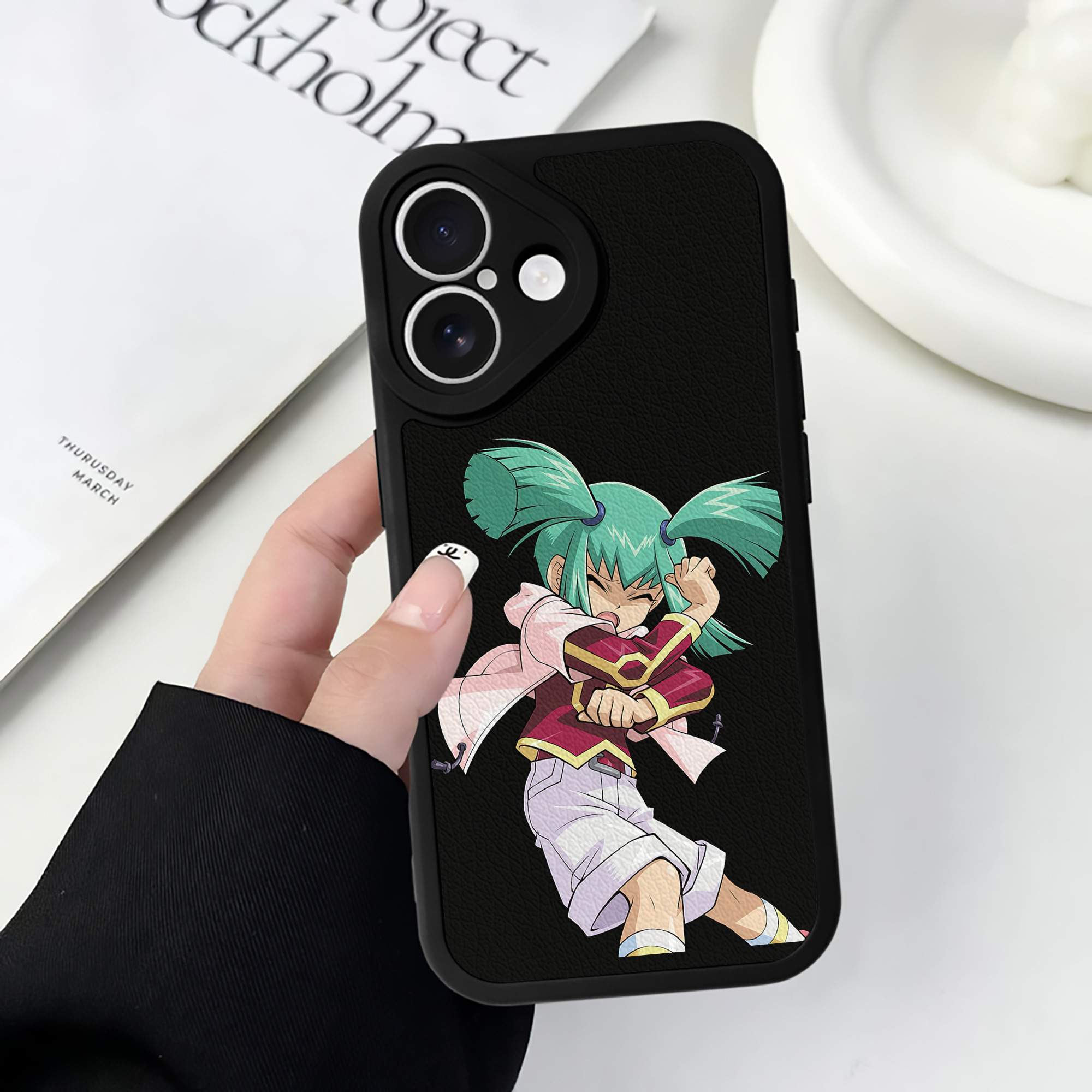 （画像用） 遊☆戯☆王 Yu-Gi-Oh! 【iPhone 16シリーズ対応】シリコンスマホケース（レザー調） 材質：シリコン
